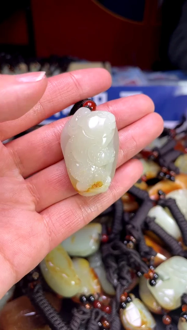 【闪购商品】和田玉颈饰未镶嵌123