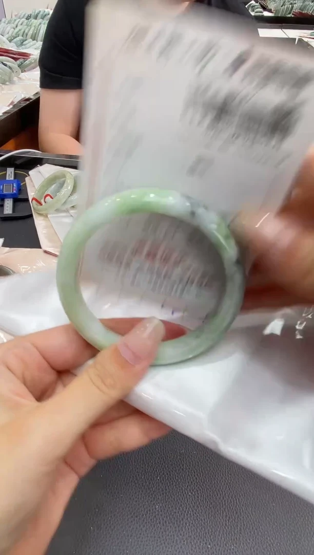 未镶嵌手镯翡翠天然翡翠A货(拍一发一)46