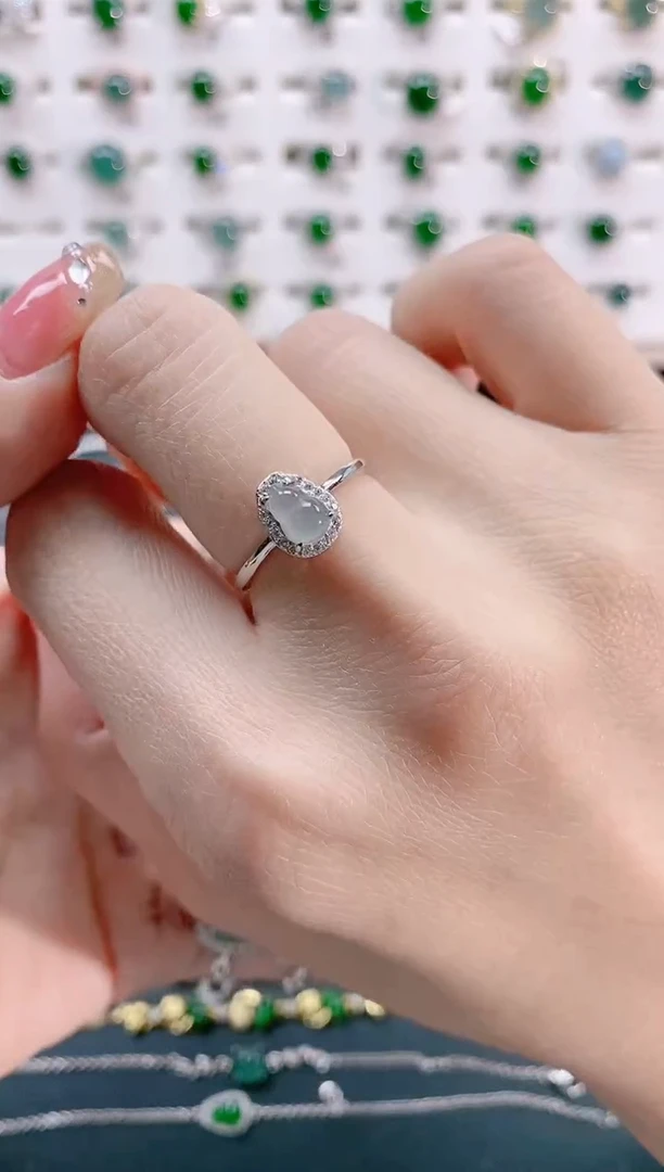 【闪购商品】翡翠戒指银S925镶嵌天然翡翠