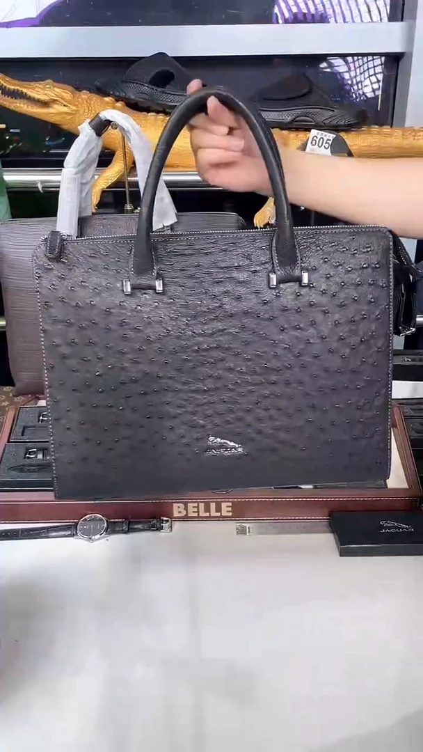 鸵鸟皮（革）韩爵绅士包包皮具639