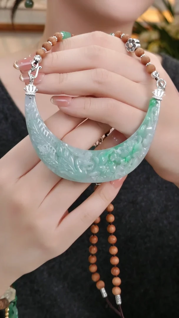 颈饰未镶嵌翡翠国风