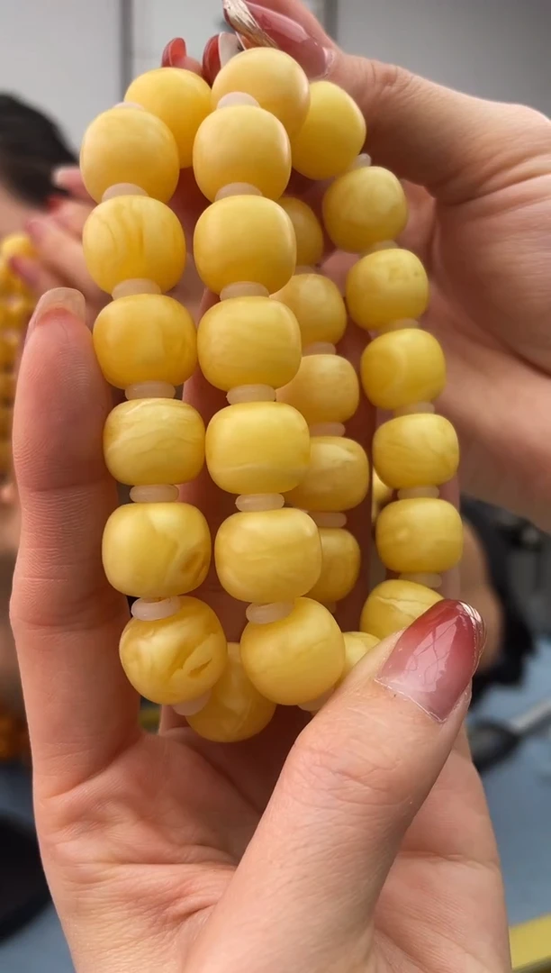 【闪购商品】蜜蜡珠宝奇石未镶嵌假一赔十，多样性发一件029