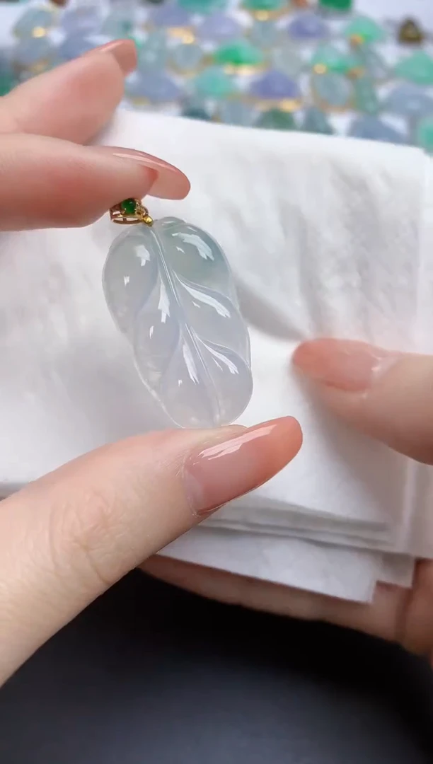 【闪购商品】翡翠颈饰18K金镶嵌天然缅甸翡翠A货