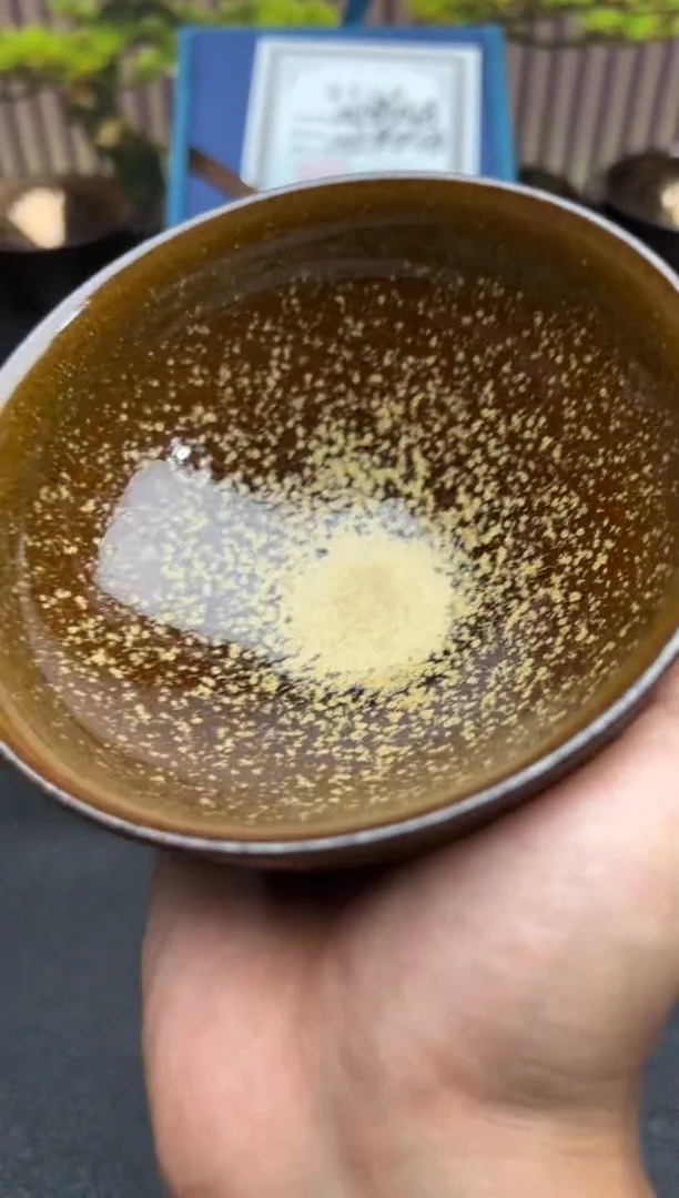 茶盏樵*258点点关注 点点赞  关注小路不迷路