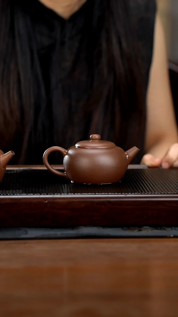 茶壶紫砂175cc黄龙山原矿百年紫泥古莲子21