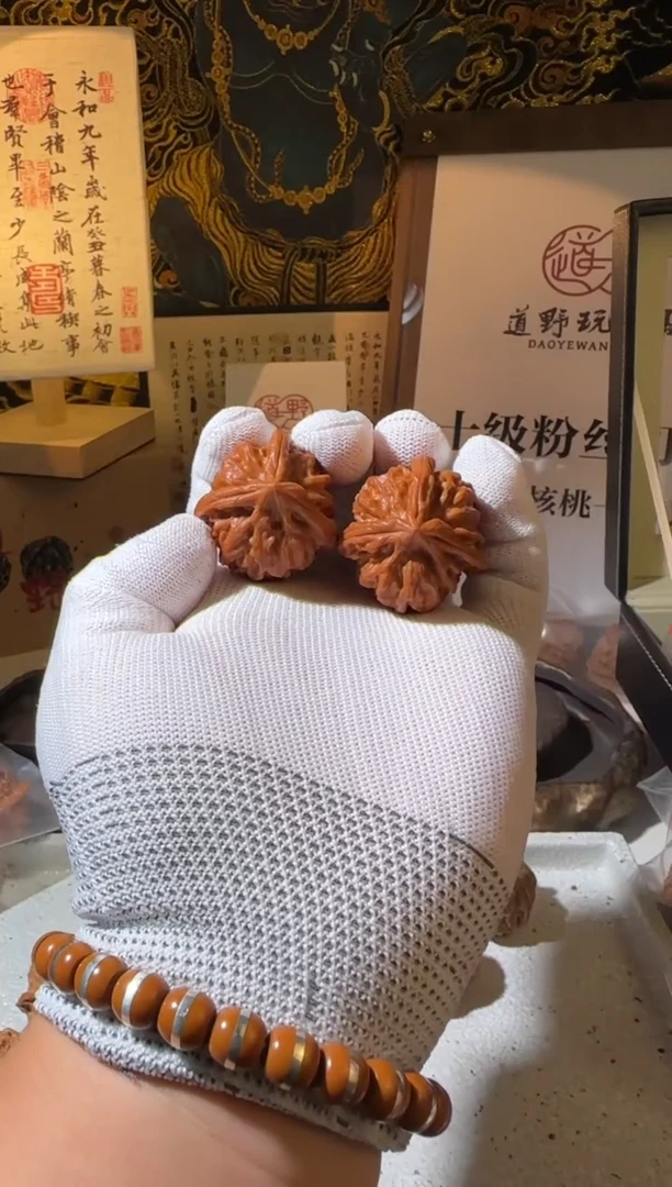 把件文玩核桃我****克37+全品曹大龙三棱