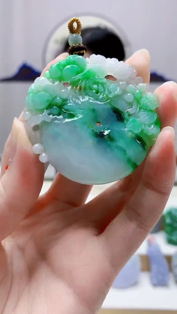 未镶嵌定制翡翠4852zm-毛货挂件扣子153