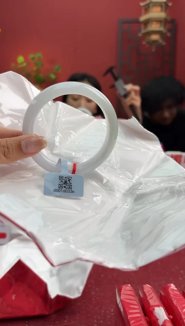 未镶嵌手镯翡翠翡翠手镯4