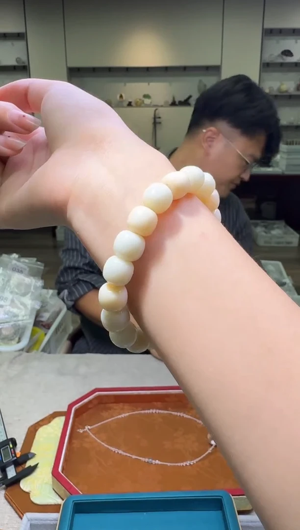 手链多样性发一件 528