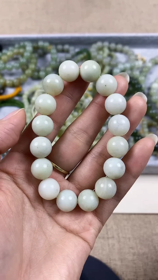 未镶嵌手串和田玉2A-1多样性发货拍一发一