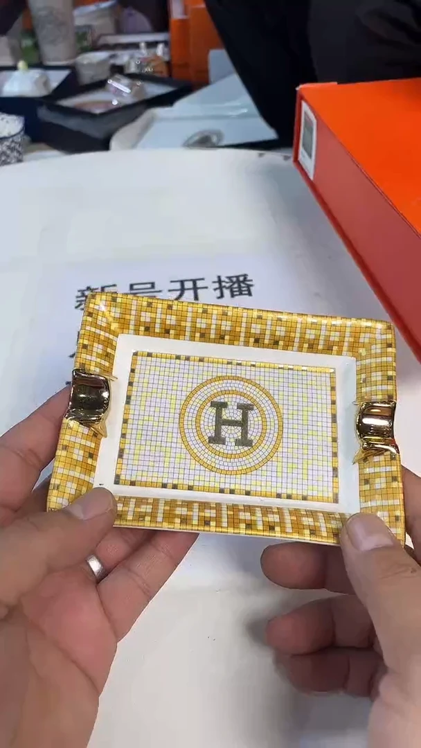 杯鸿辉家品牌瓷器，京东包邮！