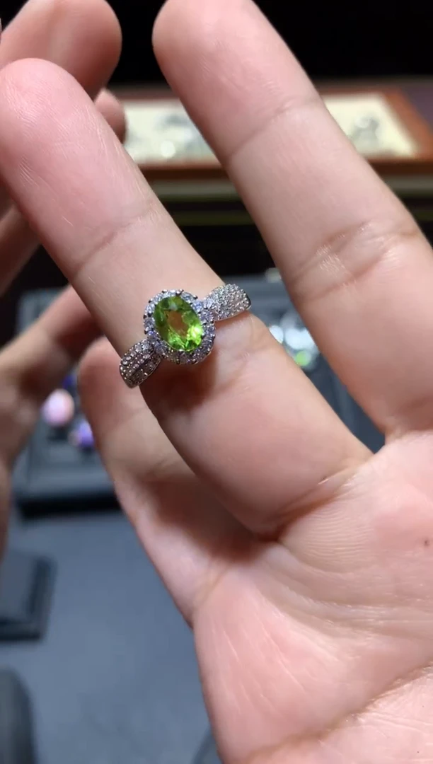 【闪购商品】橄榄石戒指未镶嵌W81（随机性发货只发一单）