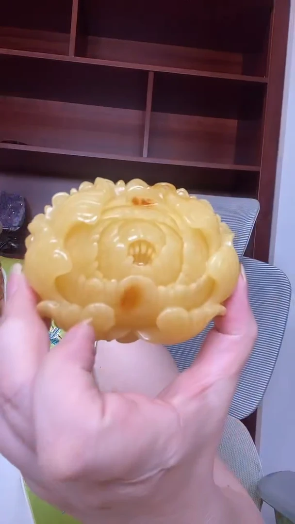 琥珀颈饰未镶嵌吊坠