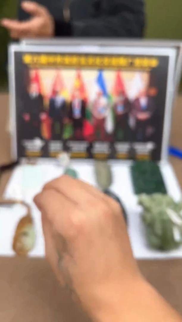 定制和田玉好****场多样性发货拍一发一