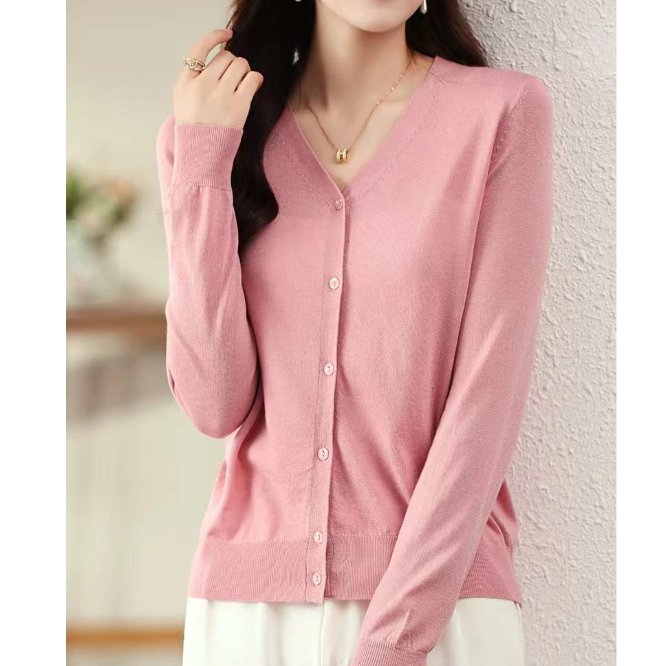 V领精纺超细羊毛开衫~春秋薄款女士羊毛外套针织衫纯色宽松百搭
