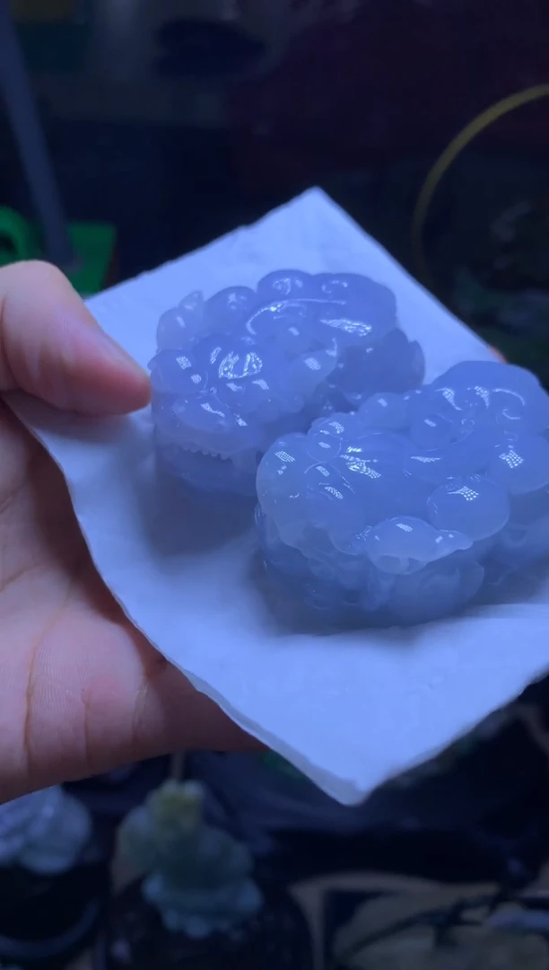 翡翠挂件未镶嵌翡翠摆件