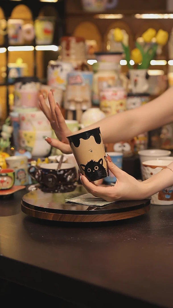 景德镇釉下彩绘设计师款式陶瓷