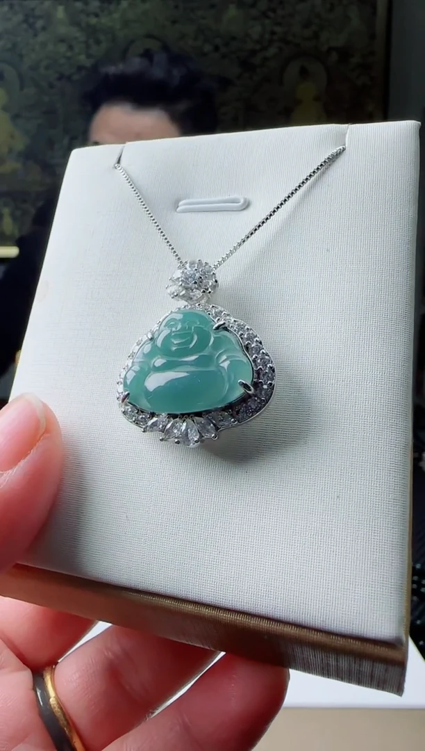 【闪购商品】翡翠颈饰未镶嵌多样性随机发其一