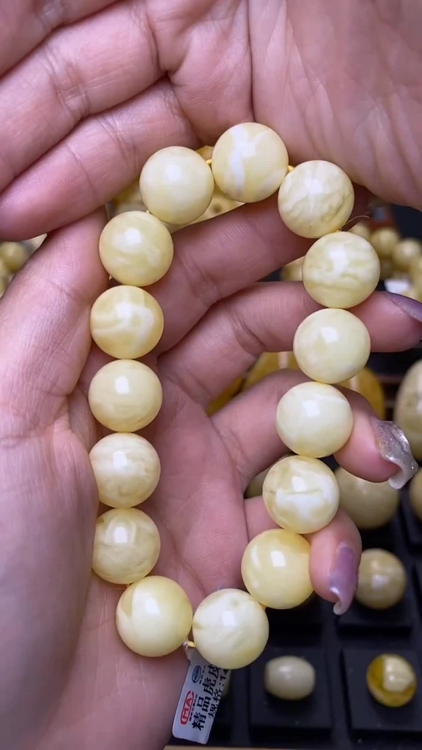 【闪购商品】琥珀裸石未镶嵌葵. 46