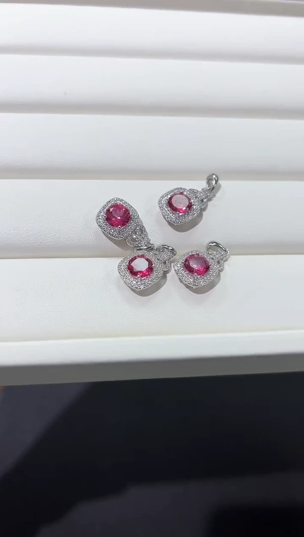 吊坠(不含链)托帕石银S925镶嵌21b多样性发其一【1个】