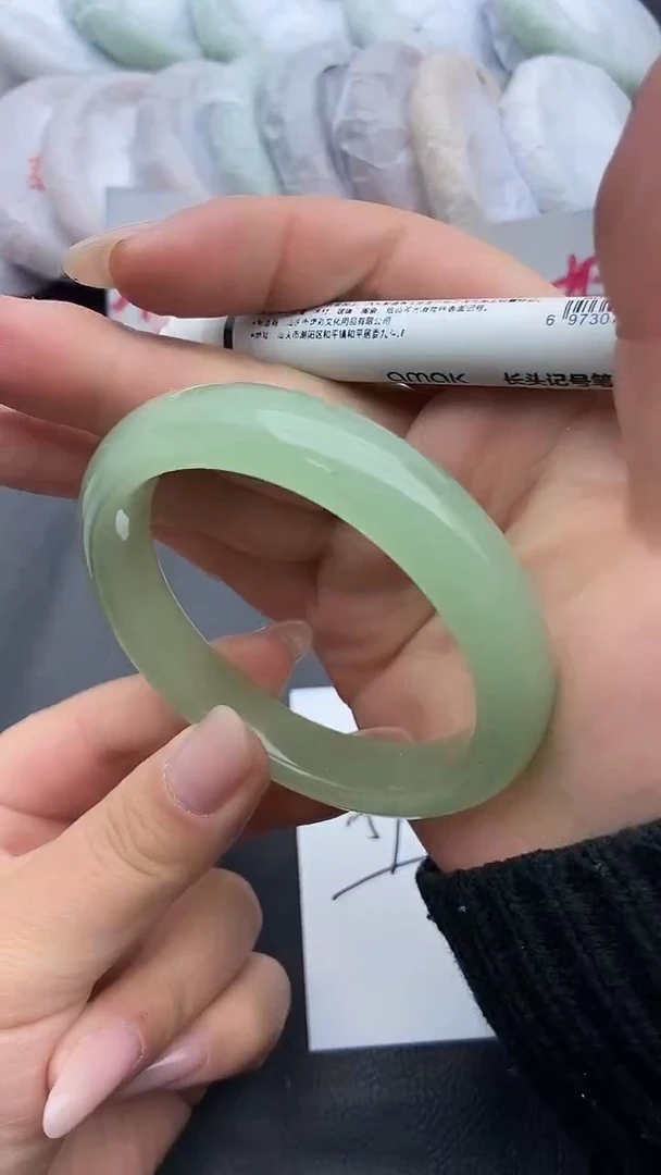 未镶嵌手镯石英质玉瑕疵197+57/58