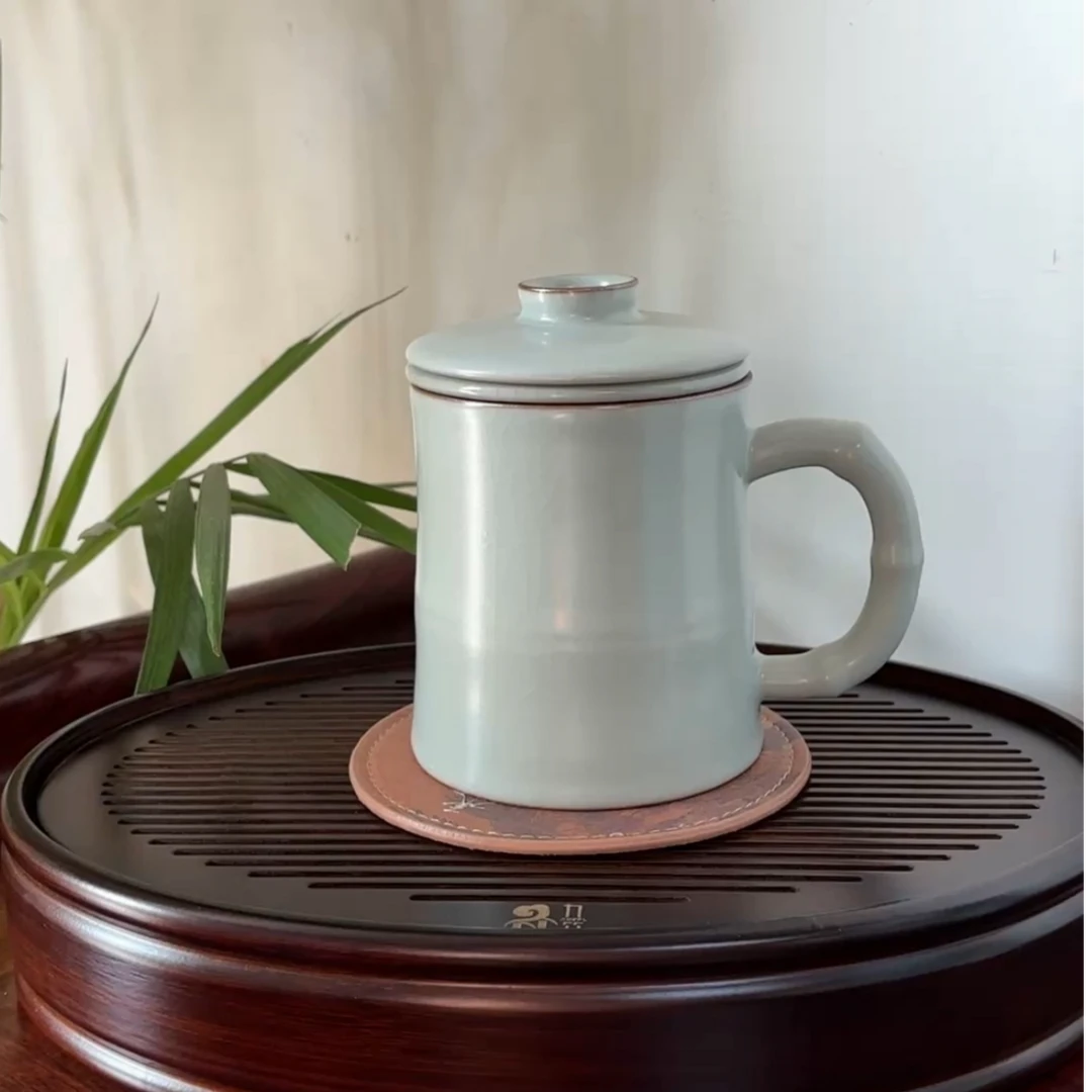 汝瓷月白办公杯 茶水分离带盖礼盒装300cc