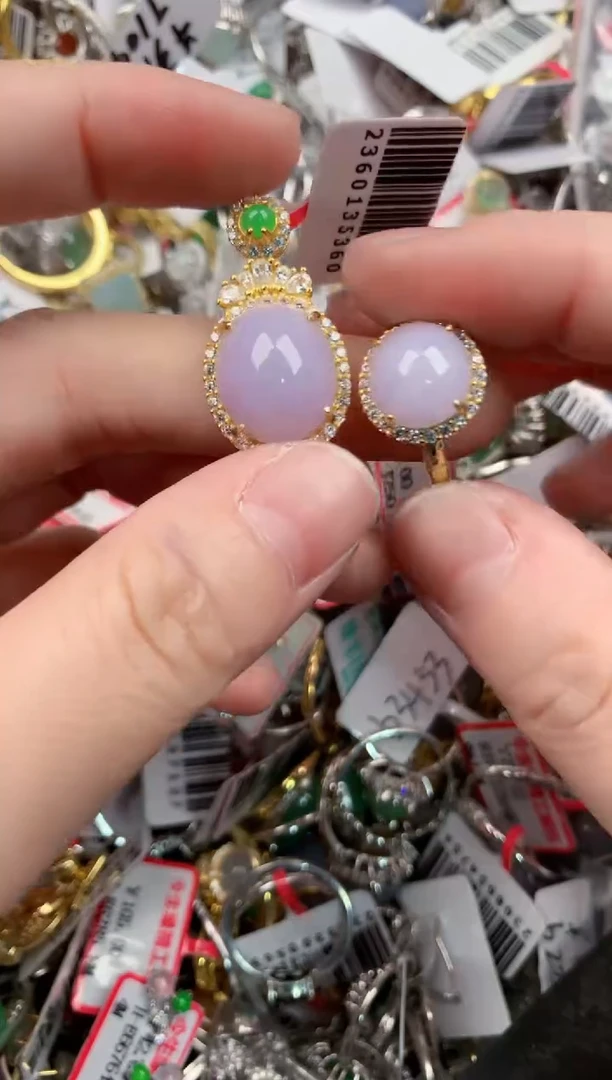 银S925镶嵌戒指翡翠555           6