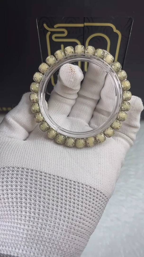 手串星月菩提小驼包8x7.d992