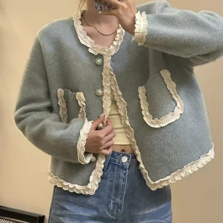 艾日秀法式小香气质拼接蕾丝花边高级感显瘦短外套 G0322