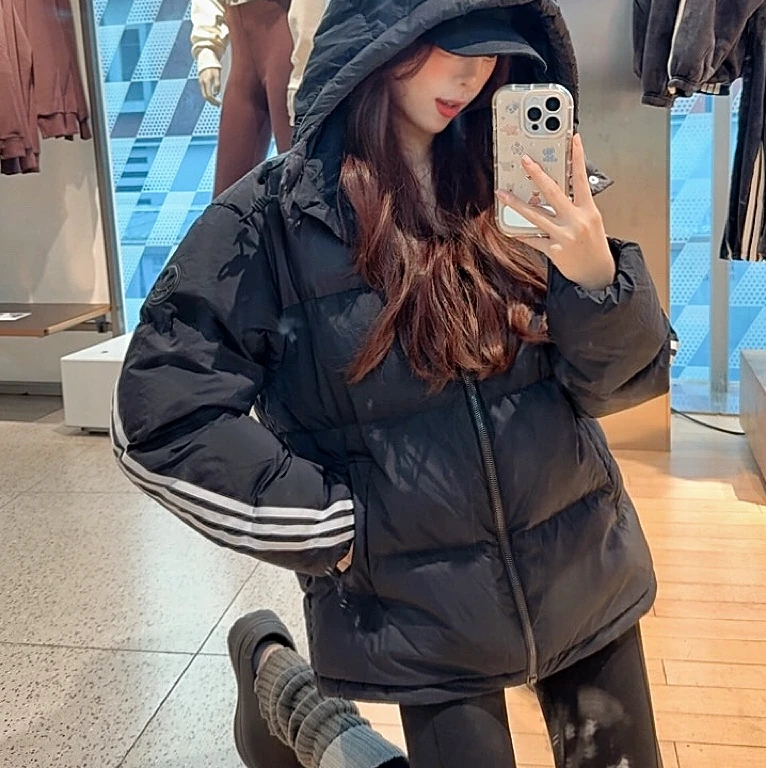 adidas PUFFER DOWN 暖「芯」科技保暖鸭绒连帽面包羽绒服 KC0173