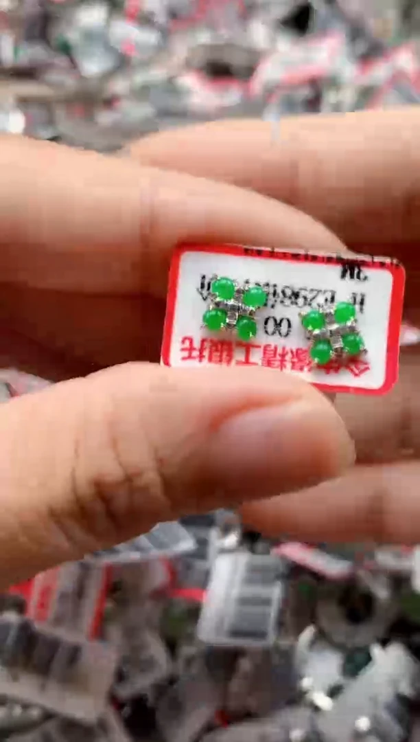 银S925镶嵌戒指翡翠天然A货缅甸翡翠
