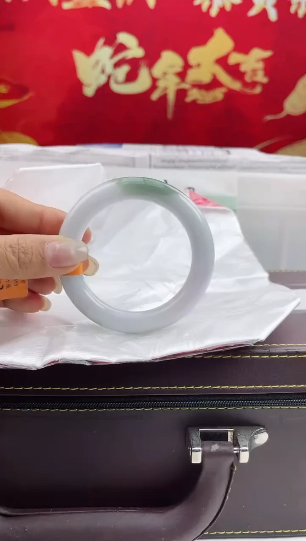 【闪购商品】翡翠手镯未镶嵌翡翠手镯（微瑕）6