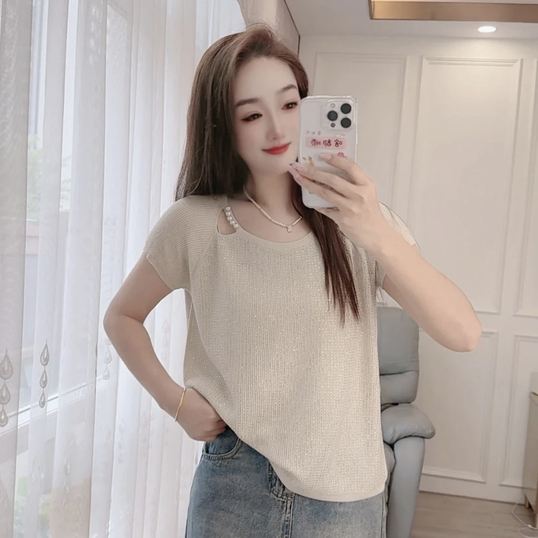 圆领正肩短袖t恤女夏季2025新款修身显瘦针织衫纽扣设计短款上衣