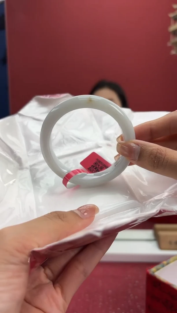 翡翠手镯未镶嵌22手镯