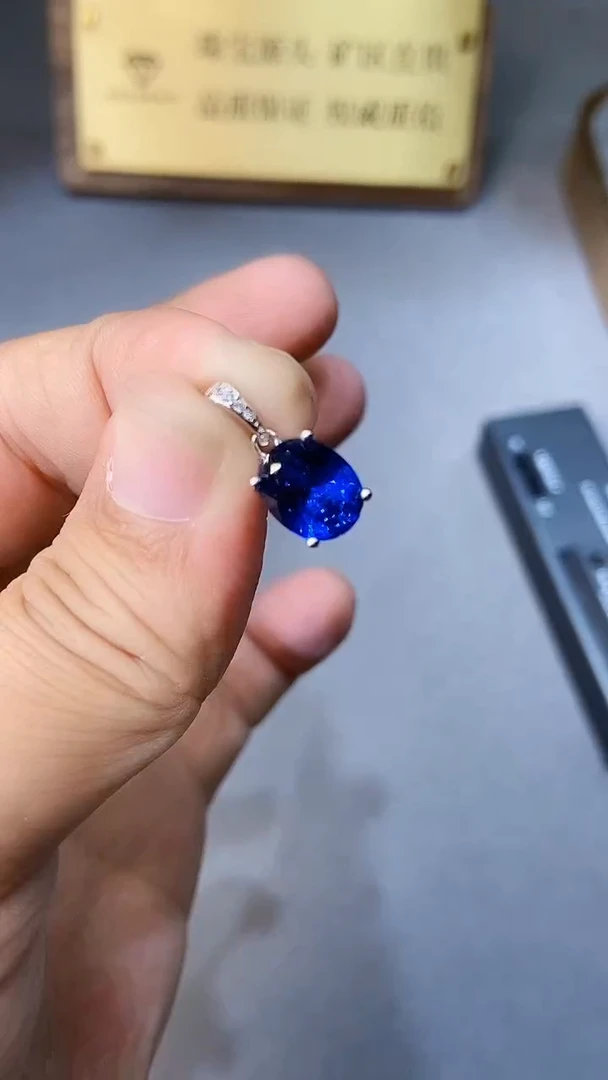 【闪购商品】蓝宝石颈饰银S925镶嵌354
