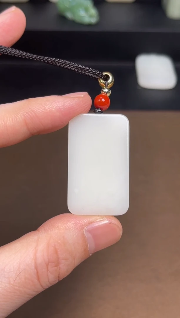 【闪购商品】和田玉颈饰未镶嵌13 带微包容