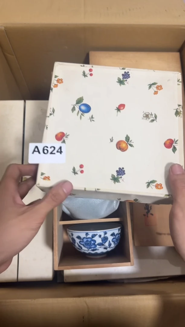 瓷片小**棠624 中古商品，谨慎购买