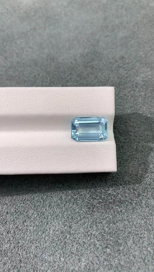 裸石海蓝宝石圣玛丽亚色 4.5CT