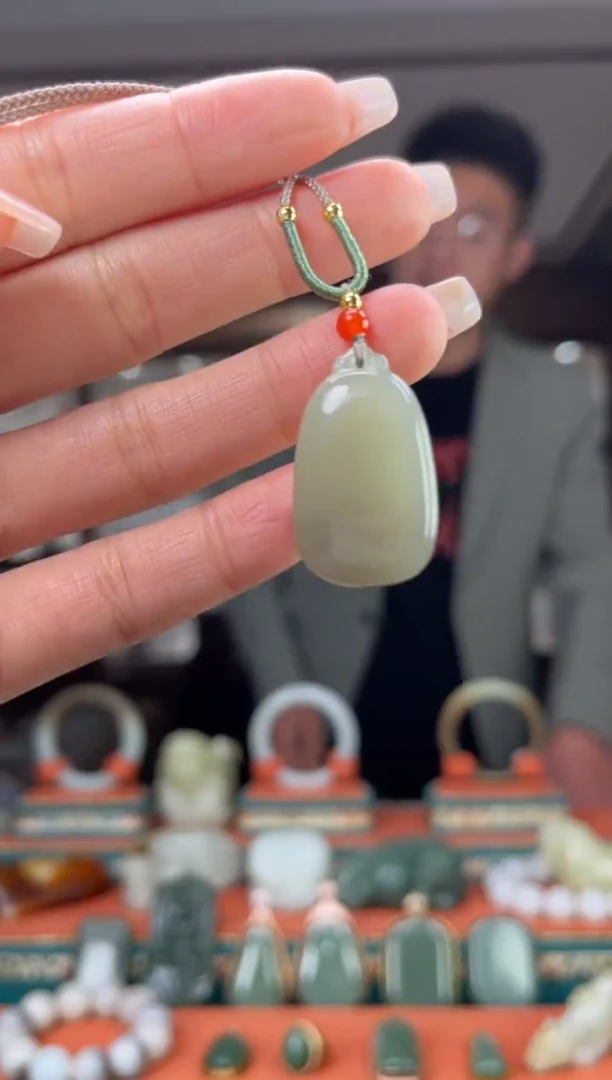 【闪购商品】和田玉颈饰未镶嵌佩佩