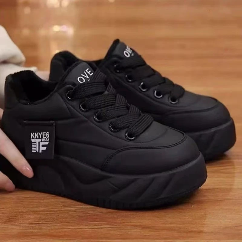 新款足部防护鞋运动鞋防护鞋女