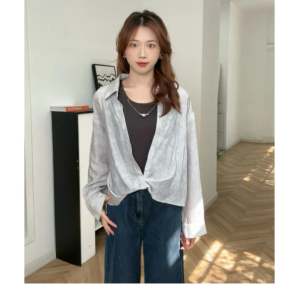 IEF/爱依服2025夏秋新款休闲通勤吊带背心衬衫两件套上衣流光风