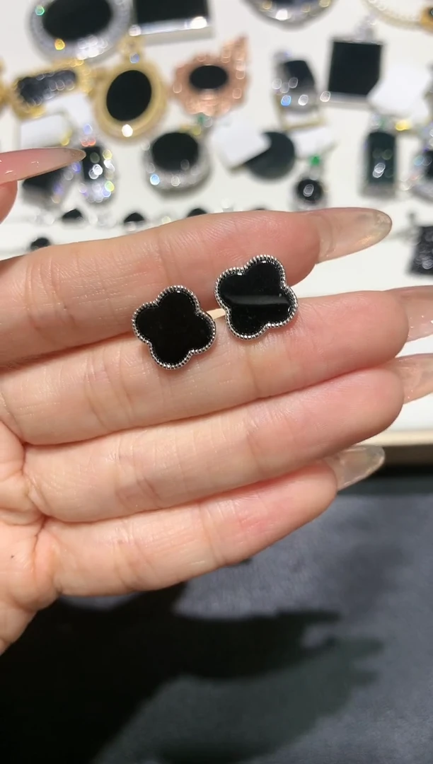 【闪购商品】翡翠吊坠(不含链)银S925镶嵌8多人多样性随机发货1件