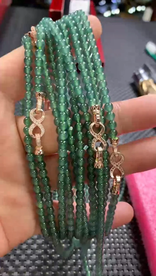 翡翠未镶嵌颈饰--25196-多样性发其一