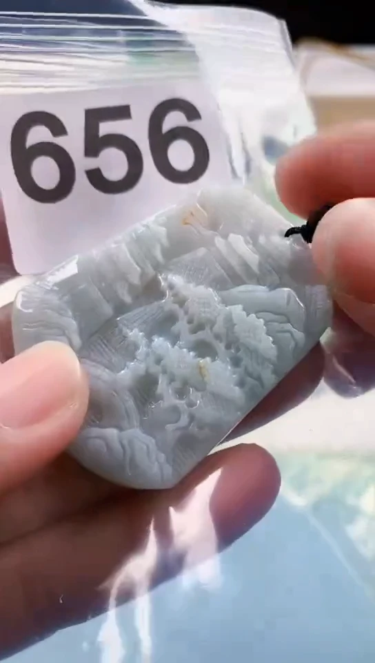 【闪购商品】翡翠颈饰未镶嵌天然翡翠吊坠挂件