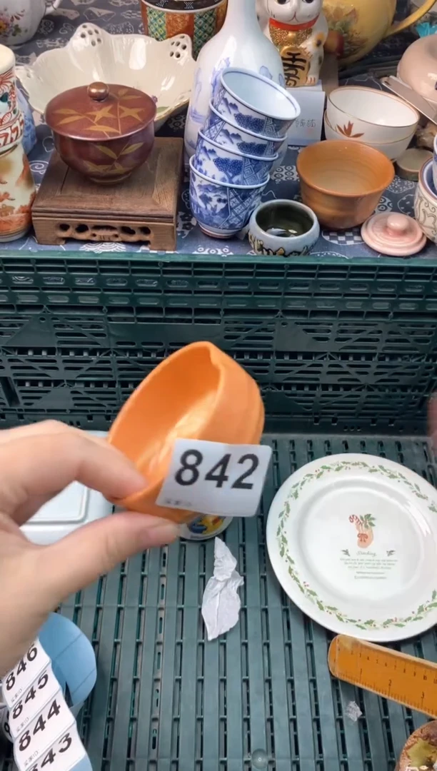 瓷片阿****?11111111111111