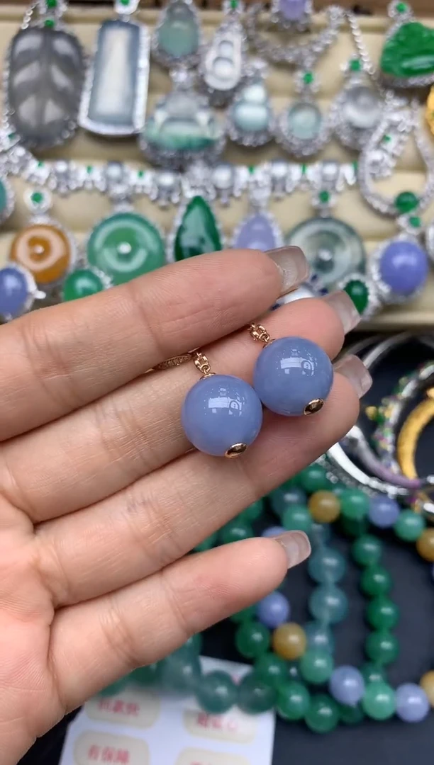 颈饰18K金镶嵌翡翠302-中国好珍宝