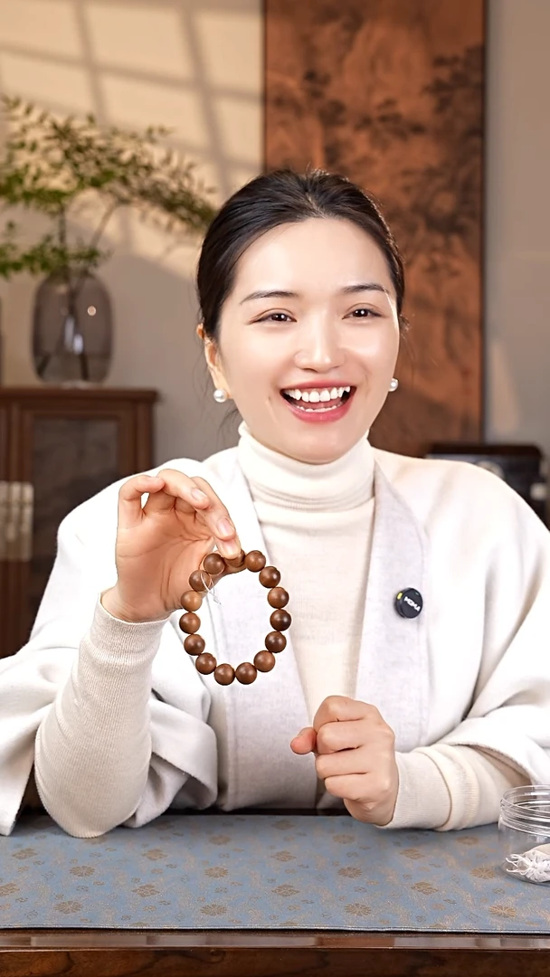 乌木类家具正宗老山檀香 黑肉沉水级手串