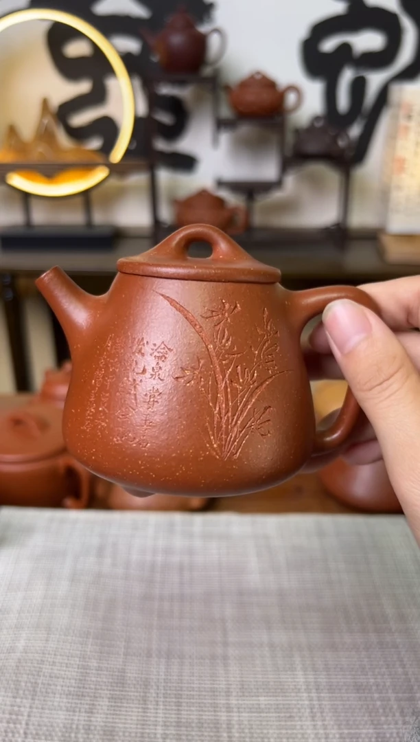 【闪购商品】段泥茶壶红降坡高石瓢兰花刻200CC-甘来兵