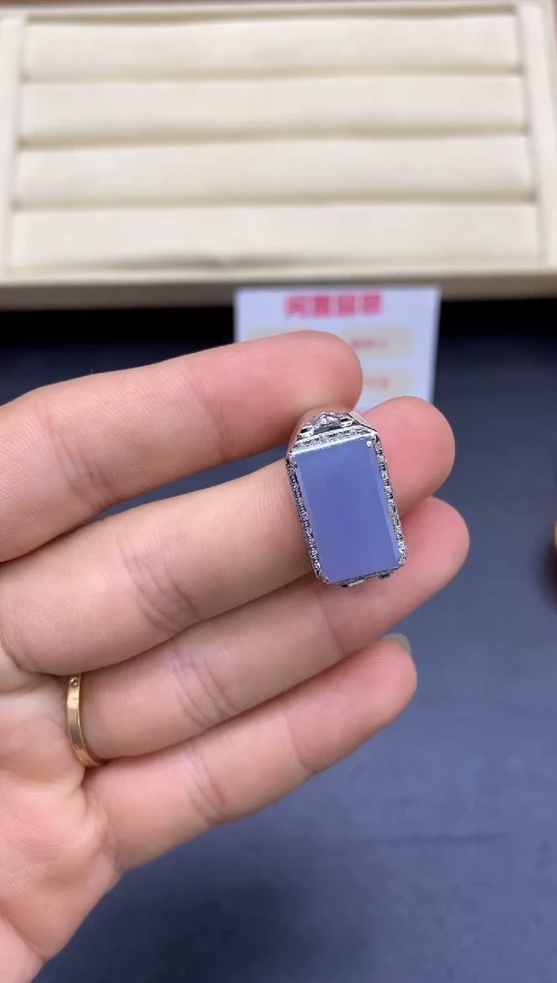 18K金镶嵌戒指翡翠317-中国好珍宝