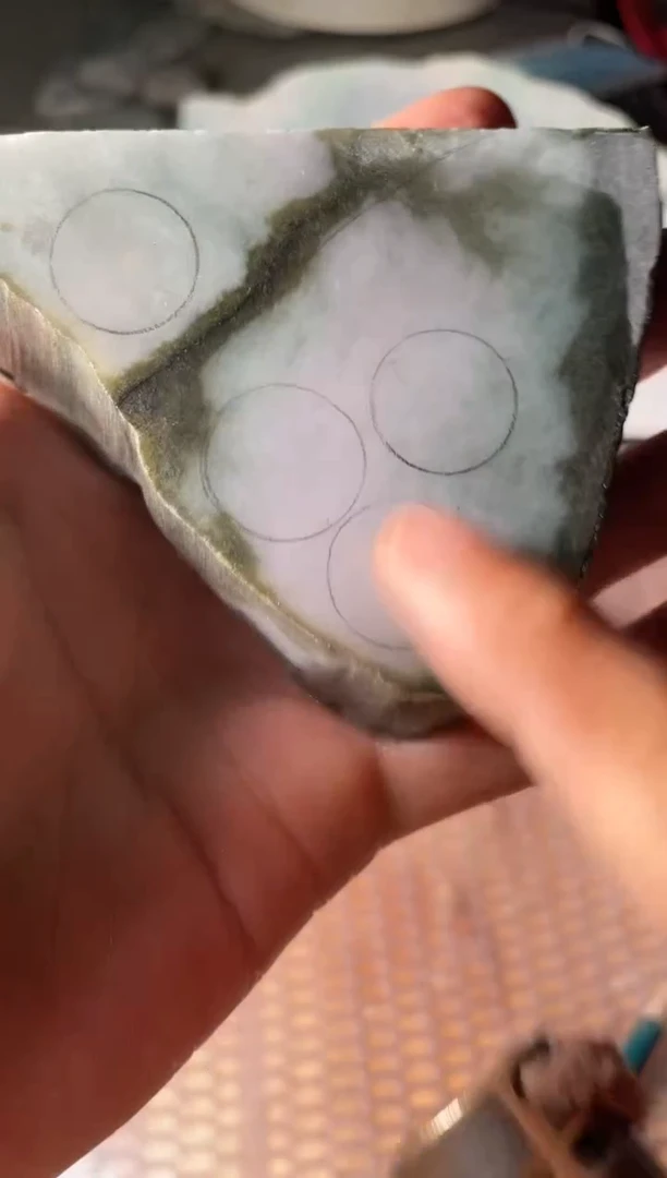 翡翠裸石天然缅甸A货翡翠